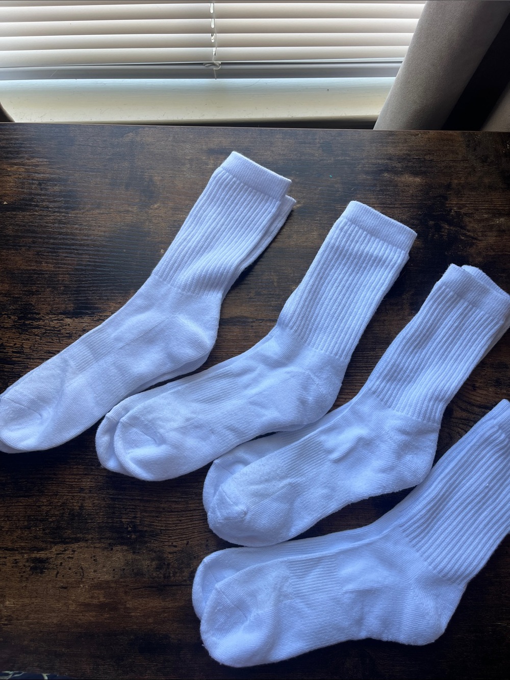 New socks women (please make offers Mon - Sat before 4pm PT)